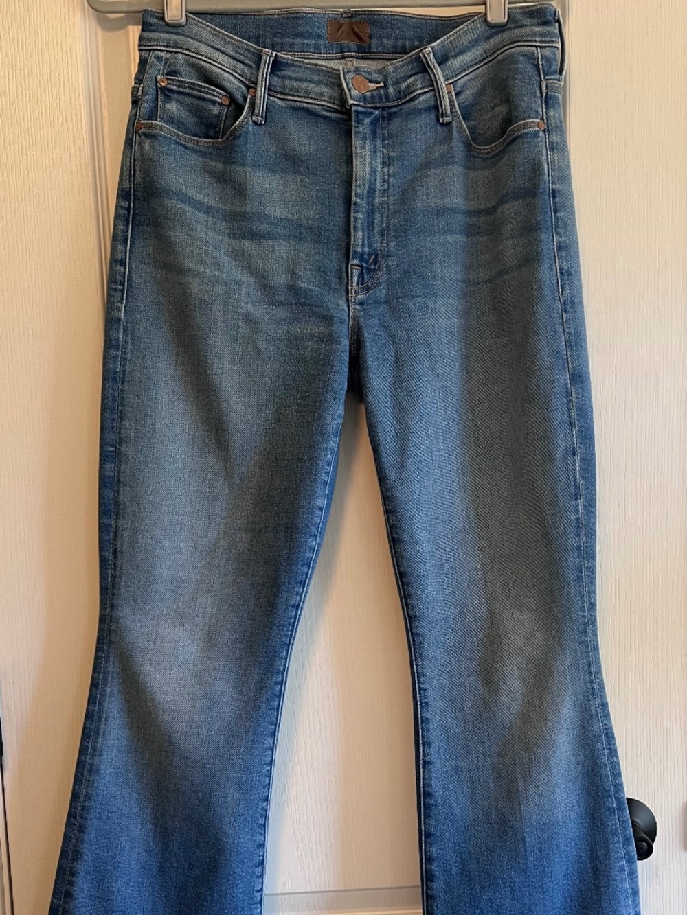 Mother Weekender, Wash: Read Between The Lines Size 30